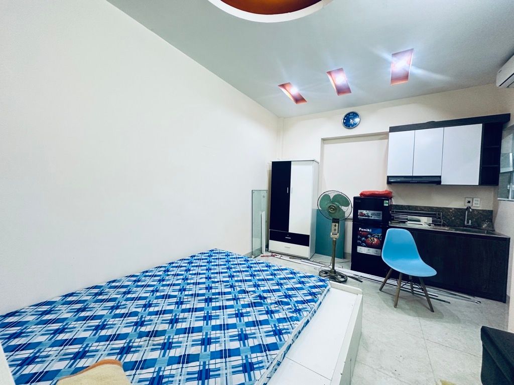 Bán nhà Định Công - diện tích 52m2 5 tầng - Gần đường 2.5, ngõ thông - giá 15,6 tỷ