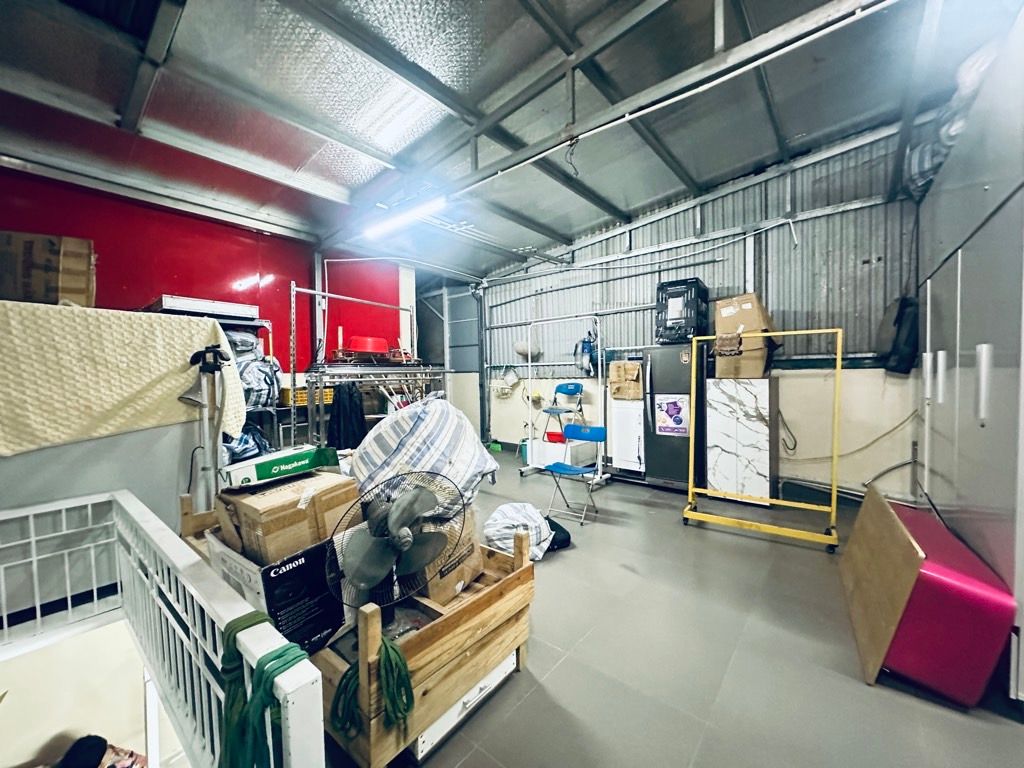 Bán nhà Định Công - diện tích 52m2 5 tầng - Gần đường 2.5, ngõ thông - giá 15,6 tỷ