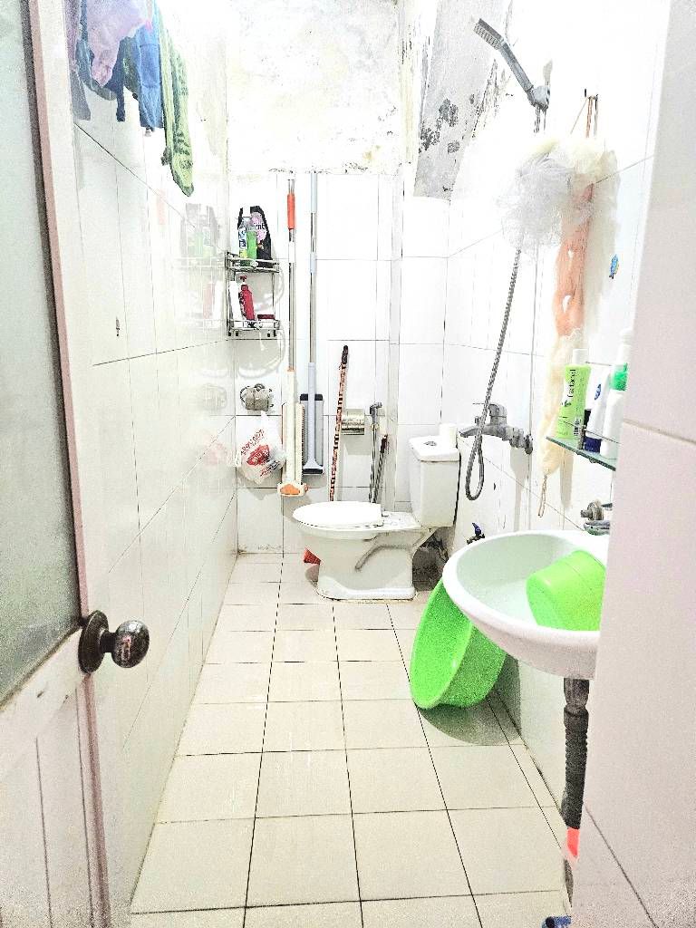 Bán nhà Nguyễn Chính - diện tích 65m2 1 tầng - ô tô đỗ cửa - giá 3,6 tỷ