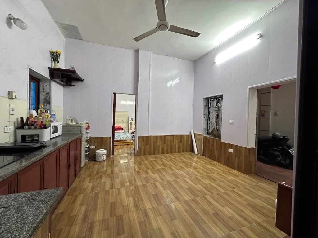 Bán nhà Bằng Liệt - diện tích 45m2 2 tầng - Ngõ 61 thông ra chợ Bằng A - giá 6,5 tỷ