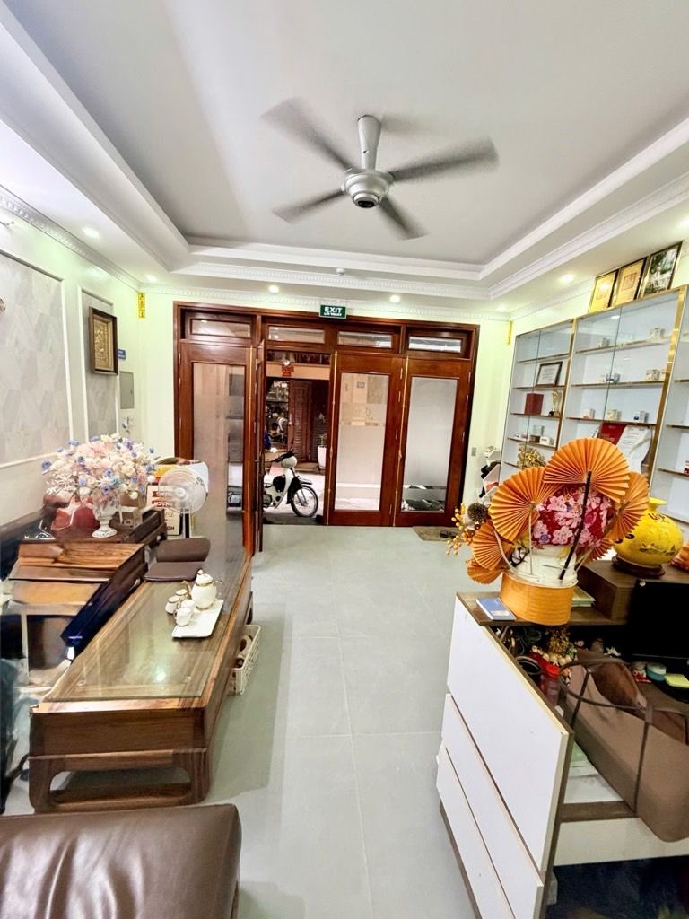 Bán nhà Nhân Hoà - diện tích 40m2 7 tầng - Nhà phân lô, mặt ngõ ô tô - giá 20,5 tỷ