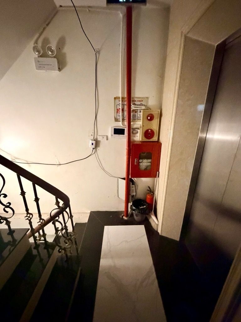 Bán nhà Nhân Hoà - diện tích 40m2 7 tầng - Nhà phân lô, mặt ngõ ô tô - giá 20,5 tỷ