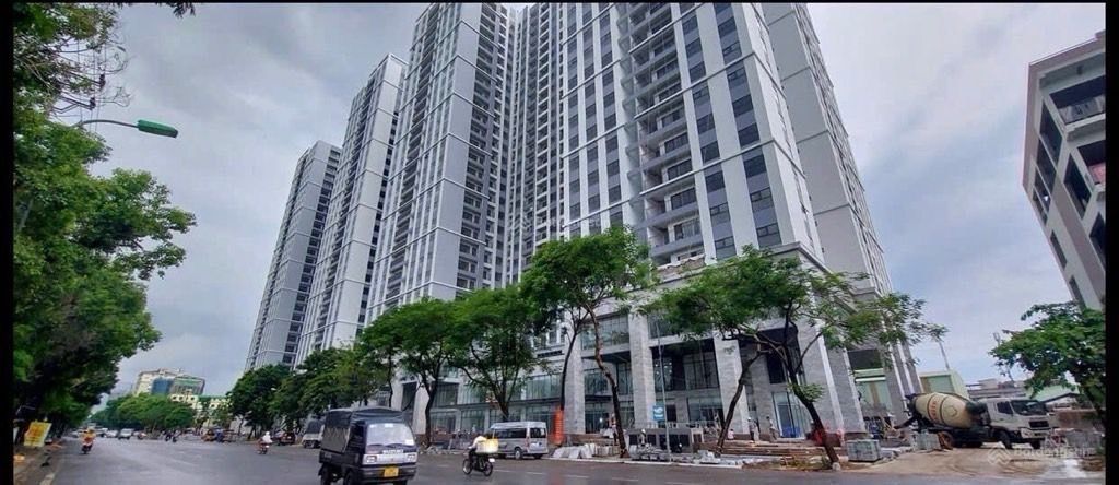 Bán nhà Trần Thủ Độ - diện tích 69.9m2 2 tầng - CĂN HỘ KINH DOANH - giá 4,7 tỷ