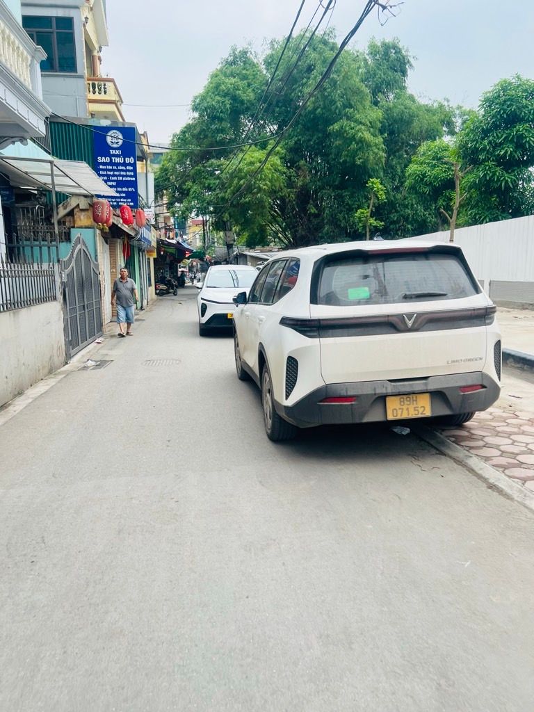 Bán nhà Bằng Liệt - diện tích 49.7m2 5 tầng - ô tô thông - giá 13,95 tỷ