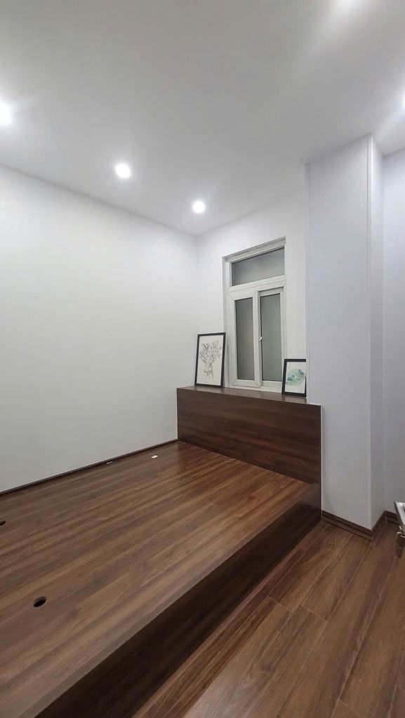 Bán nhà Thượng Đình - diện tích 35m2 1 tầng - Ô tô đỗ chân toà nhà - giá 1,7 tỷ