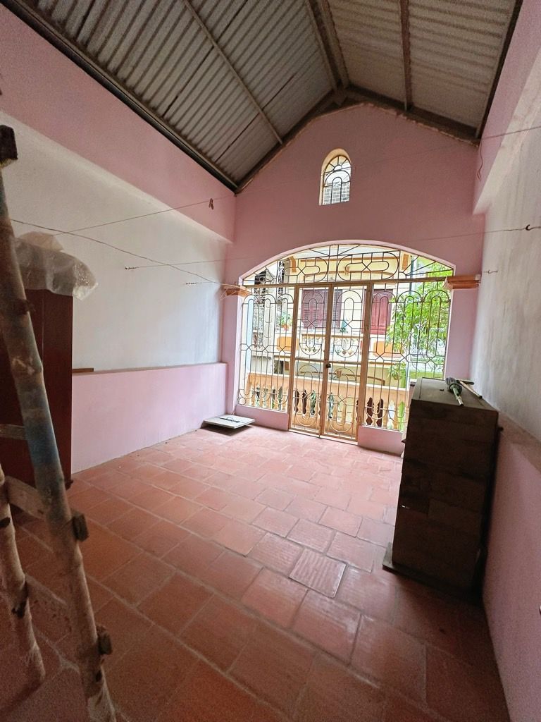 Bán nhà Vương Thừa Vũ - diện tích 50m2 3 tầng - ô tô tránh - giá 20 tỷ