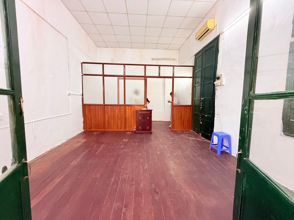 Bán nhà Phùng Khắc Khoan - diện tích 32m2 1 tầng - Lô góc 2 mặt thoáng - giá 5,2 tỷ