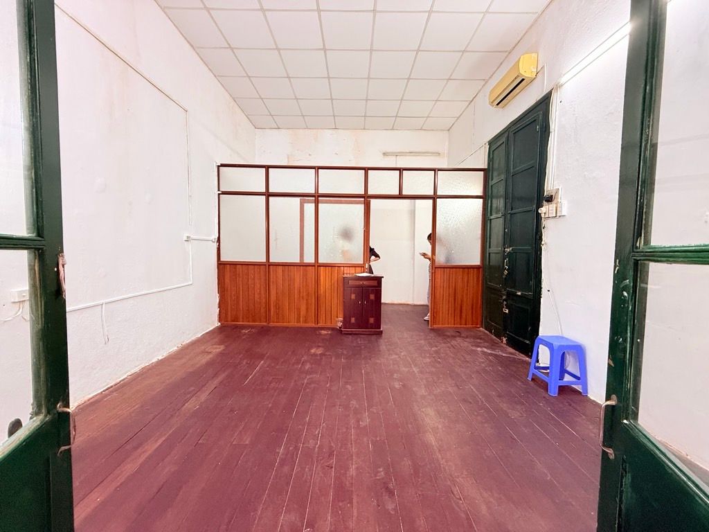 Bán nhà Phùng Khắc Khoan - diện tích 32m2 1 tầng - Lô góc 2 mặt thoáng - giá 5,2 tỷ