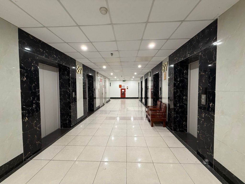 Bán nhà Nguyễn Xiển - diện tích 63m2 1 tầng - CĂN HỘ CAO TẦNG - FULL NỘI THẤT ĐỒNG BỘ - giá 3,9 tỷ