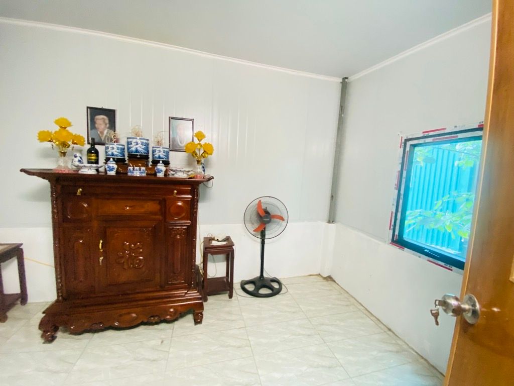 Bán nhà Lê Trọng Tấn - diện tích 40m2 3 tầng - SIÊU HIẾM NHÀ ĐẸP KIÊN CỐ HIỆN ĐẠI - giá 2,9 tỷ