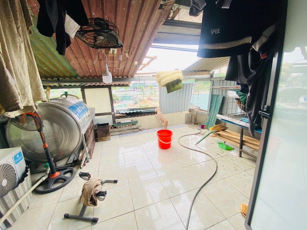 Bán nhà Lê Trọng Tấn - diện tích 40m2 3 tầng - SIÊU HIẾM NHÀ ĐẸP KIÊN CỐ HIỆN ĐẠI - giá 2,9 tỷ