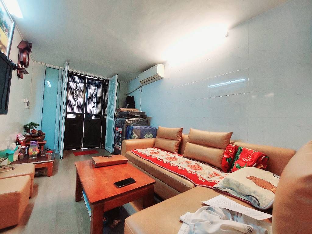 Bán nhà Giải Phóng - diện tích 20m2 2 tầng - Ngõ 364 - giá 2,16 tỷ