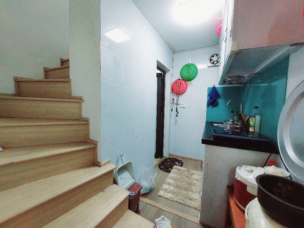 Bán nhà Giải Phóng - diện tích 20m2 2 tầng - Ngõ 364 - giá 2,16 tỷ