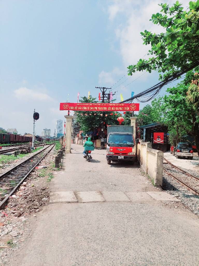 Bán nhà Giải Phóng - diện tích 20m2 2 tầng - Ngõ 364 - giá 2,16 tỷ