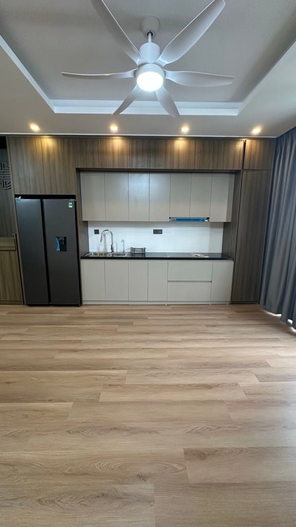 Bán nhà Huỳnh Thúc Kháng - diện tích 67.8m2 6 tầng - tặng nội thất - giá 8,1 tỷ