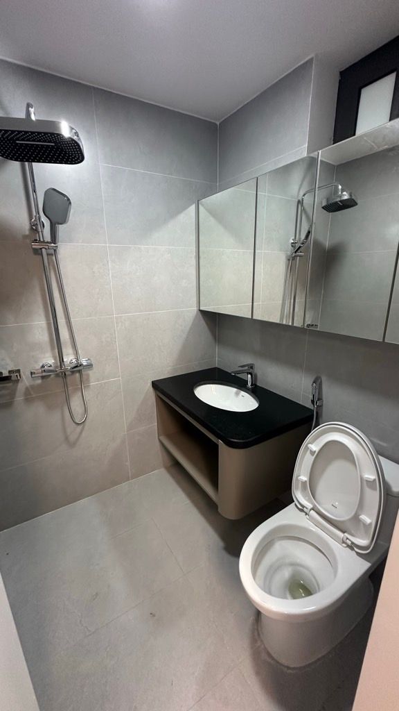 Bán nhà Huỳnh Thúc Kháng - diện tích 67.8m2 6 tầng - tặng nội thất - giá 8,1 tỷ