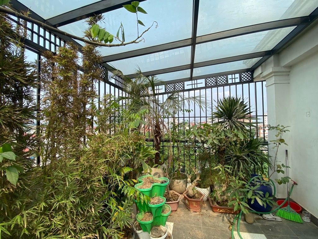 Bán nhà Thịnh Liệt - diện tích 43.2m2 6 tầng - Ô Tô tránh - giá 15 tỷ