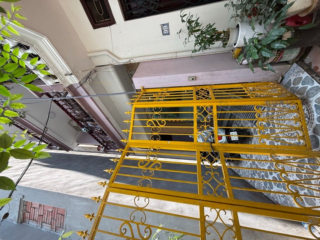 Bán nhà Vương Thừa Vũ - diện tích 50m2 5 tầng - Ô tô đỗ cổng - giá 14,6 tỷ