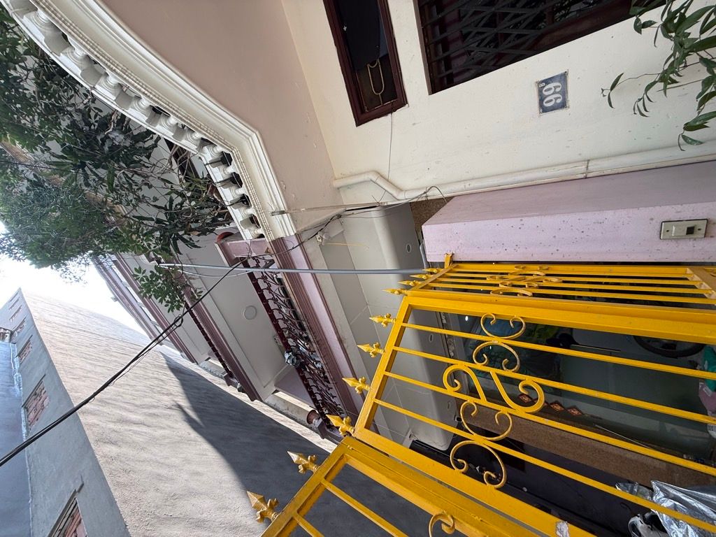 Bán nhà Vương Thừa Vũ - diện tích 50m2 5 tầng - Ô tô đỗ cổng - giá 14,6 tỷ