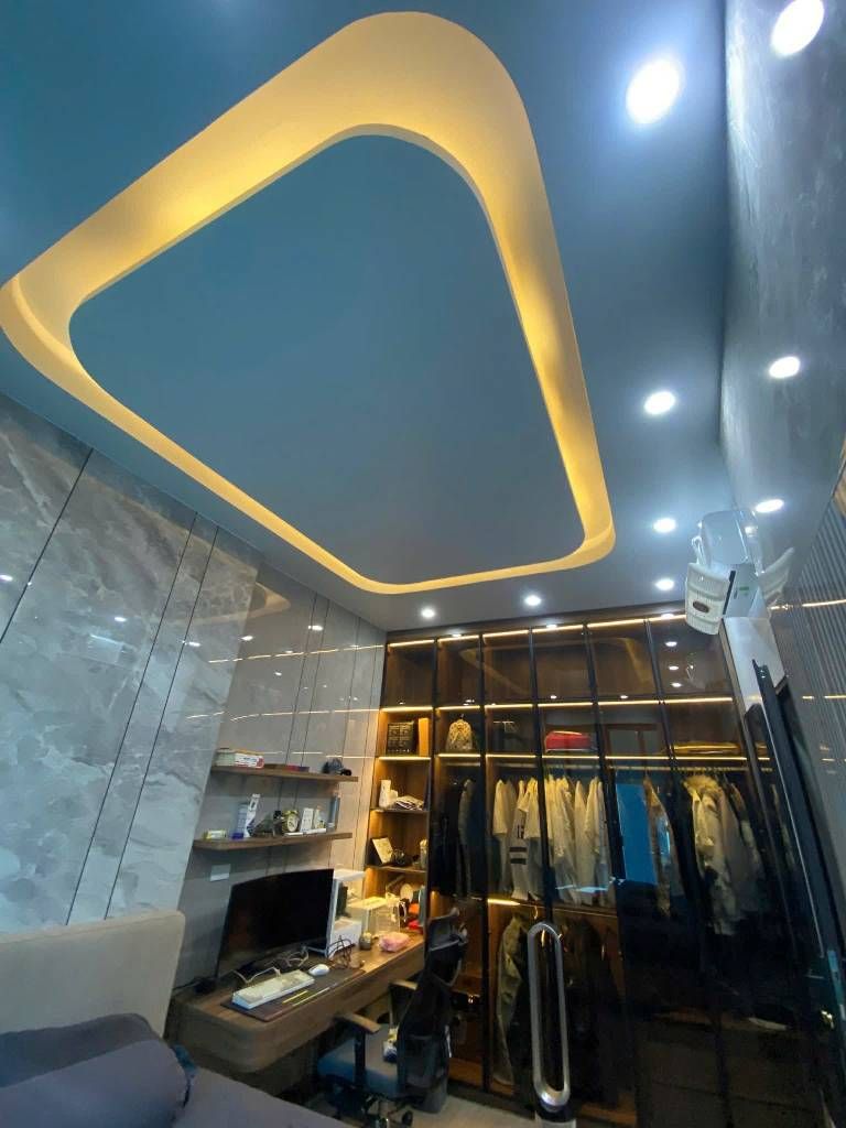 Bán nhà Khâm Đức - diện tích 37m2 5 tầng - ngõ trước nhà xe máy tránh - giá 9,8 tỷ