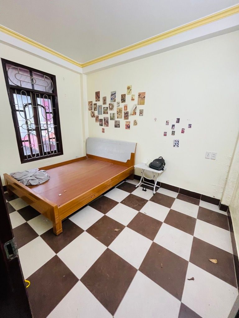 Bán nhà Nguyễn Khoái - diện tích 39.8m2 4 tầng - gần ô tô - giá 5,4 tỷ