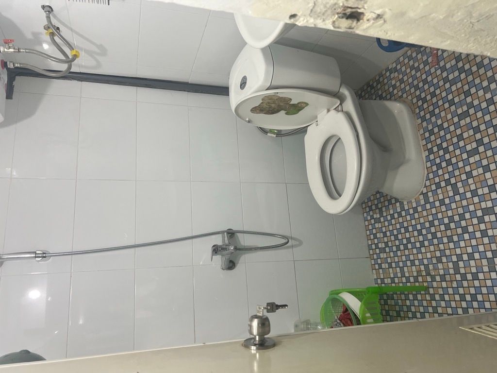 Bán nhà Tân Mai - diện tích 11m2 3 tầng - vị trí đẹp, ngõ ngách thông - giá 1,65 tỷ