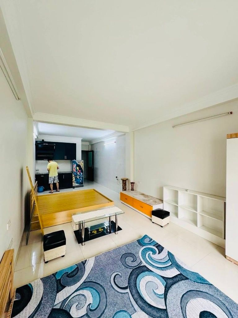 Bán nhà Nguyễn Trãi - diện tích 46m2 6 tầng - Thang máy - giá 12,8 tỷ