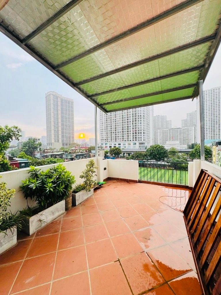 Bán nhà Nguyễn Trãi - diện tích 46m2 6 tầng - Thang máy - giá 12,8 tỷ