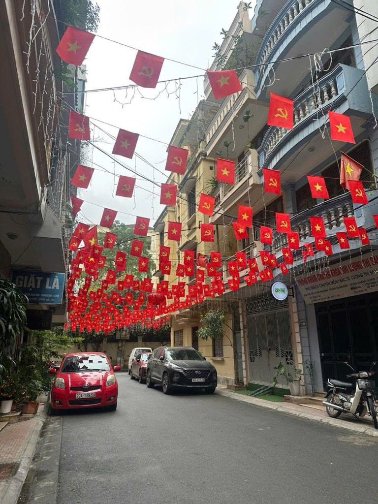 Bán nhà Khuất Duy Tiến - diện tích 50.4m2 4 tầng - Ô TÔ TRÁNH - giá 24,5 tỷ