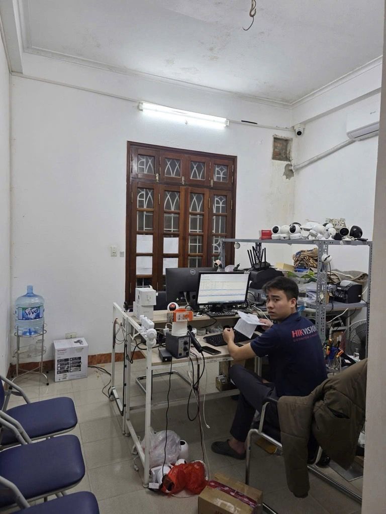 Bán nhà Khuất Duy Tiến - diện tích 50.4m2 4 tầng - Ô TÔ TRÁNH - giá 24,5 tỷ