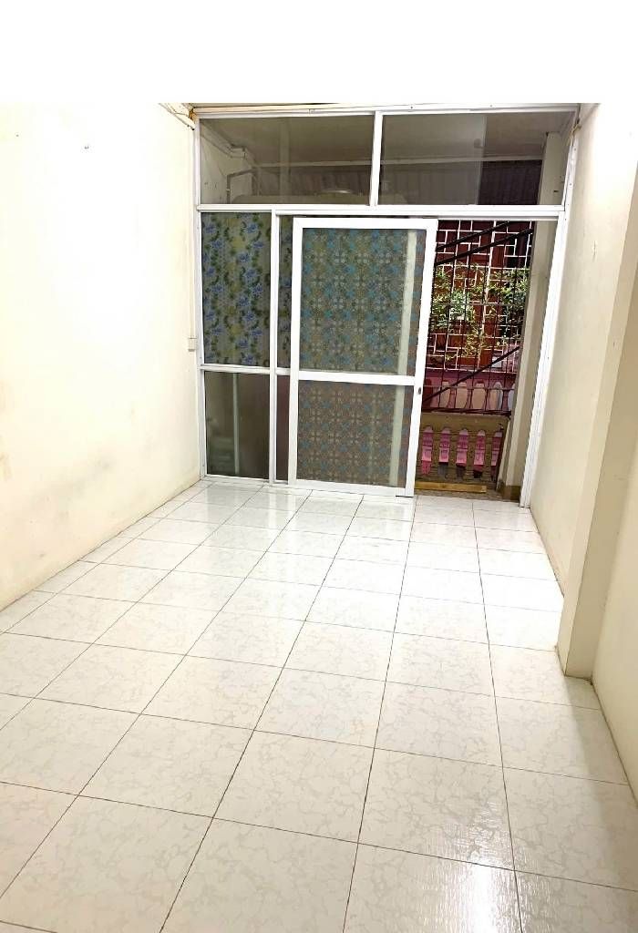 Bán nhà Hòa Bình 2 - diện tích 36m2 3 tầng - Mặt ngõ kinh doanh - giá 13,5 tỷ