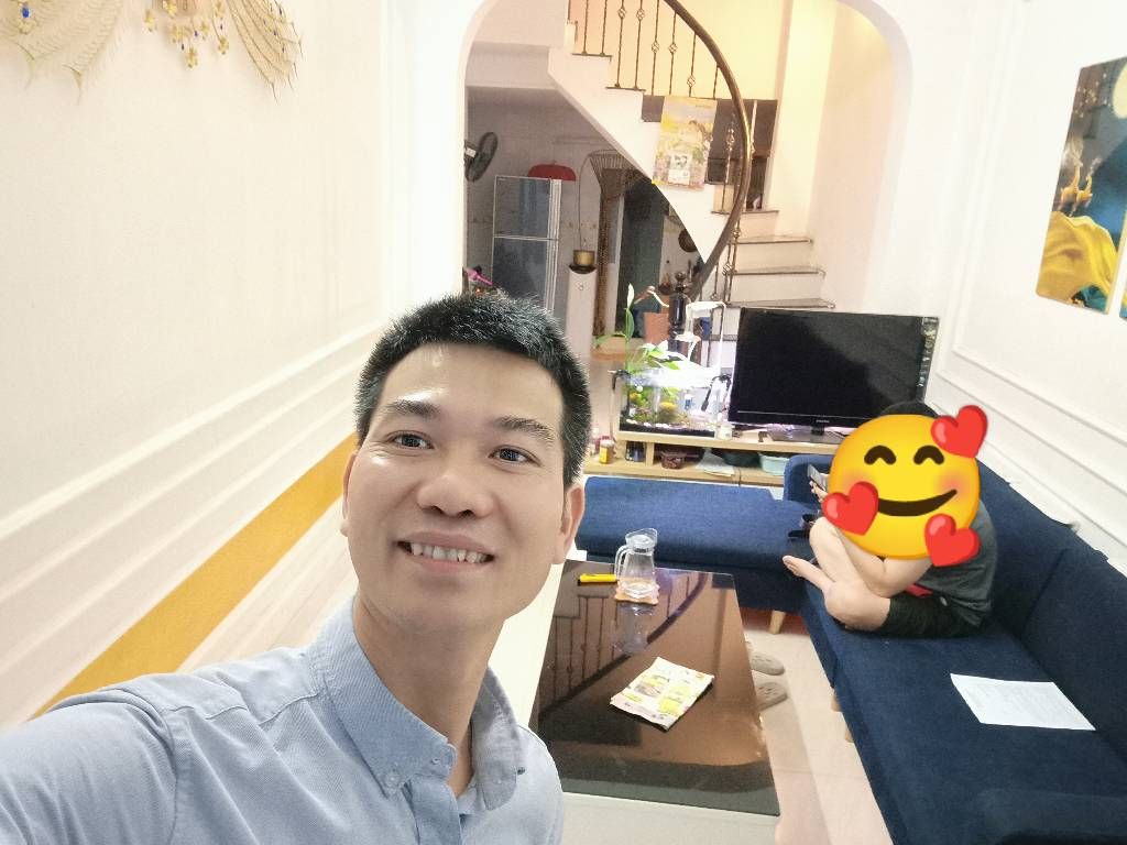 Bán nhà Hoàng Mai - diện tích 40.3m2 3 tầng - Ô TÔ ĐỖ GẦN - giá 7,0 tỷ