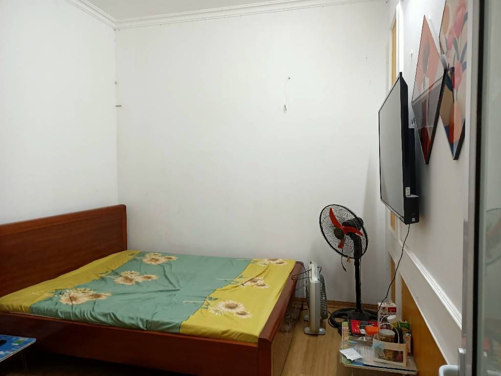 Bán nhà Hoàng Mai - diện tích 40.3m2 3 tầng - Ô TÔ ĐỖ GẦN - giá 7,0 tỷ