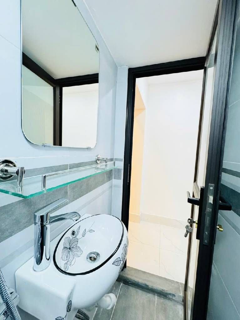 Bán nhà Ngọc Hồi - diện tích 80m2 3 tầng - Căn hộ Tập Thể FORMACH - giá 3,65 tỷ