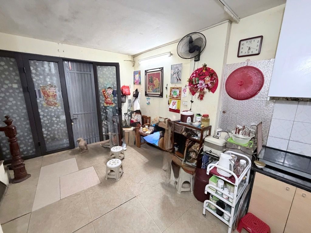 Bán nhà Định Công Thượng - diện tích 25m2 4 tầng - Lô góc 2 mặt ngõ, thông khắp ngả - giá 5,35 tỷ