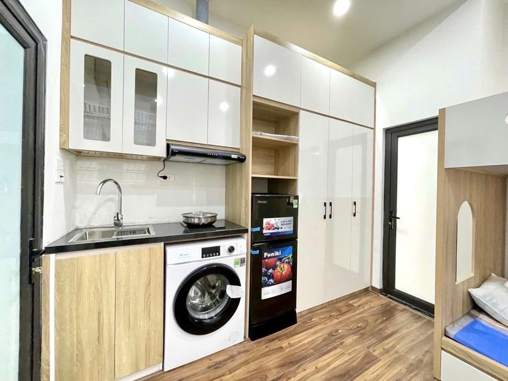 Bán nhà Láng - diện tích 58m2 5 tầng - Nhà đẹp 8 phòng khép kín - giá 11,5 tỷ