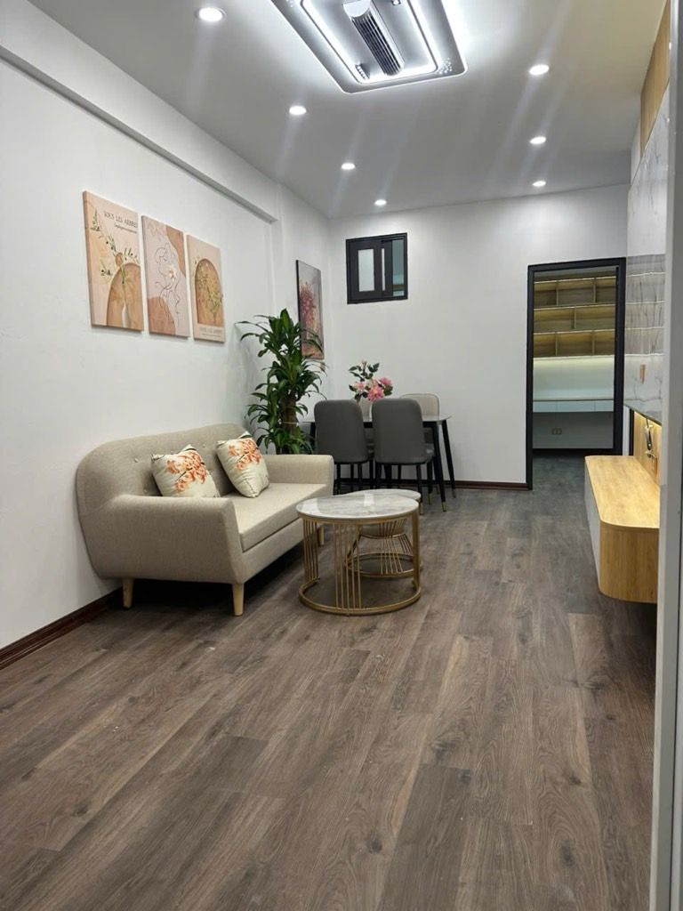 Bán nhà Ngõ Văn Hương - diện tích 22,7m2 1 tầng - Căn hộ mới keng, full nội thất - giá 3,85 tỷ