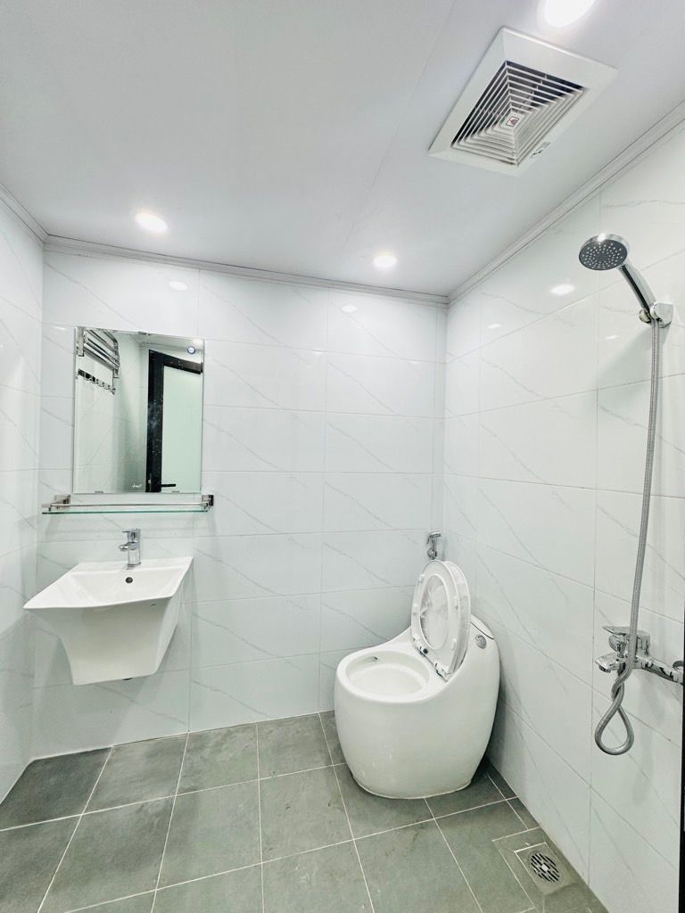 Bán nhà Ngõ Văn Hương - diện tích 22,7m2 1 tầng - Căn hộ mới keng, full nội thất - giá 3,85 tỷ