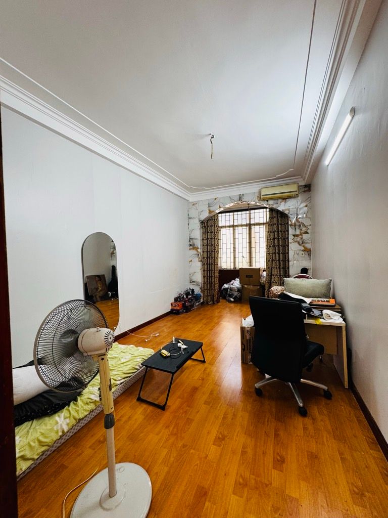 Bán nhà Ngõ Văn Chương - diện tích 45m2 4 tầng - Ô chờ thang máy - giá 13,8 tỷ