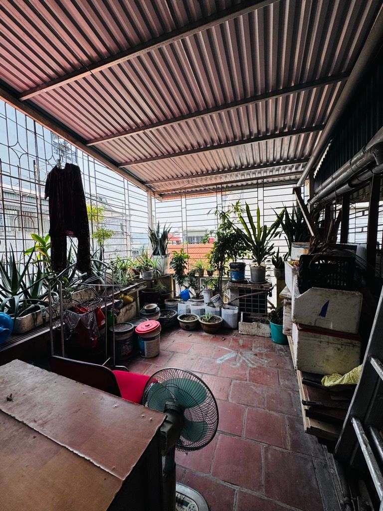 Bán nhà Ngõ Văn Chương - diện tích 45m2 4 tầng - Ô chờ thang máy - giá 13,8 tỷ