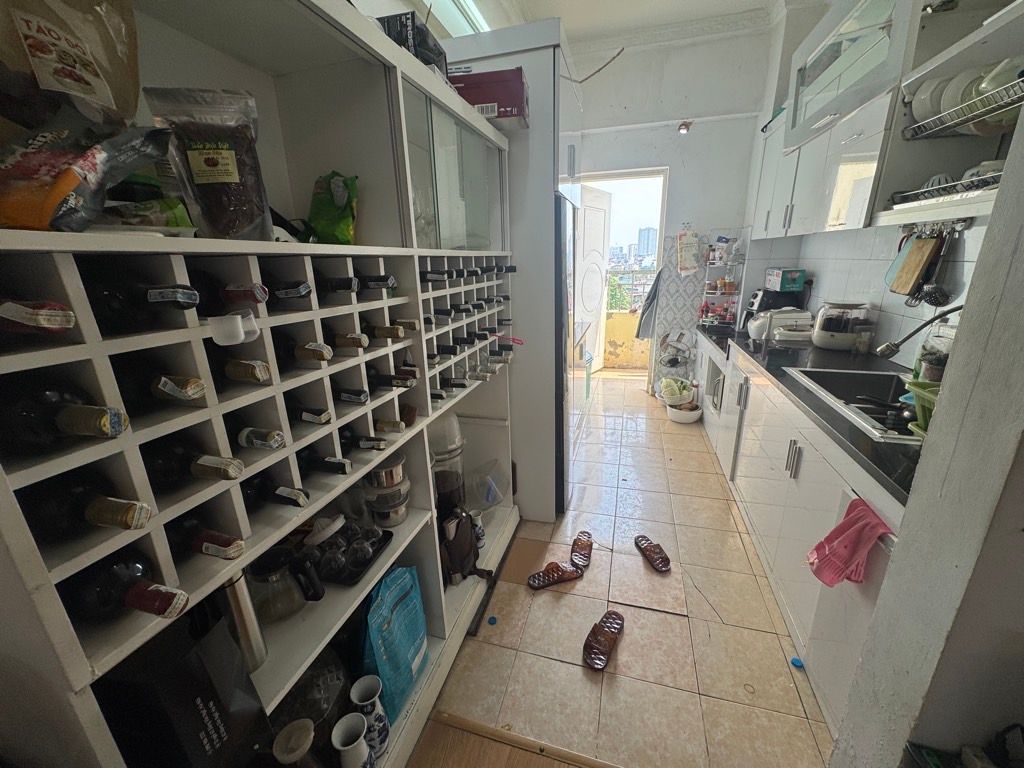 Bán nhà Định Công - diện tích 81m2 1 tầng - Căn hộ số 20 thuộc tầng 7 - giá 6,25 tỷ