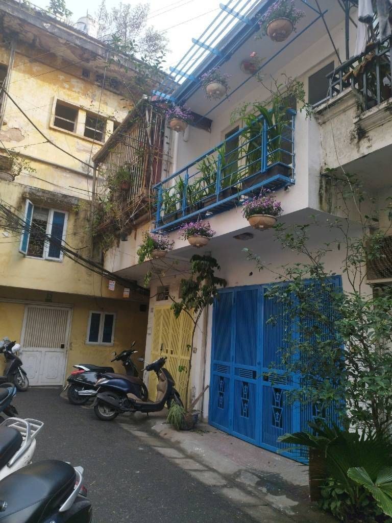 Bán nhà Lò Đúc - diện tích 48m2 1 tầng - Căn tập thể tầng 2 ngay gần mặt phố - giá 3,3 tỷ