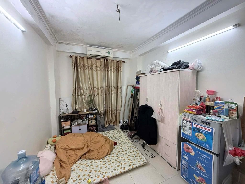 Bán nhà Vũ Hữu - diện tích 21m2 5 tầng - Lô góc, gần ô tô - giá 4,7 tỷ