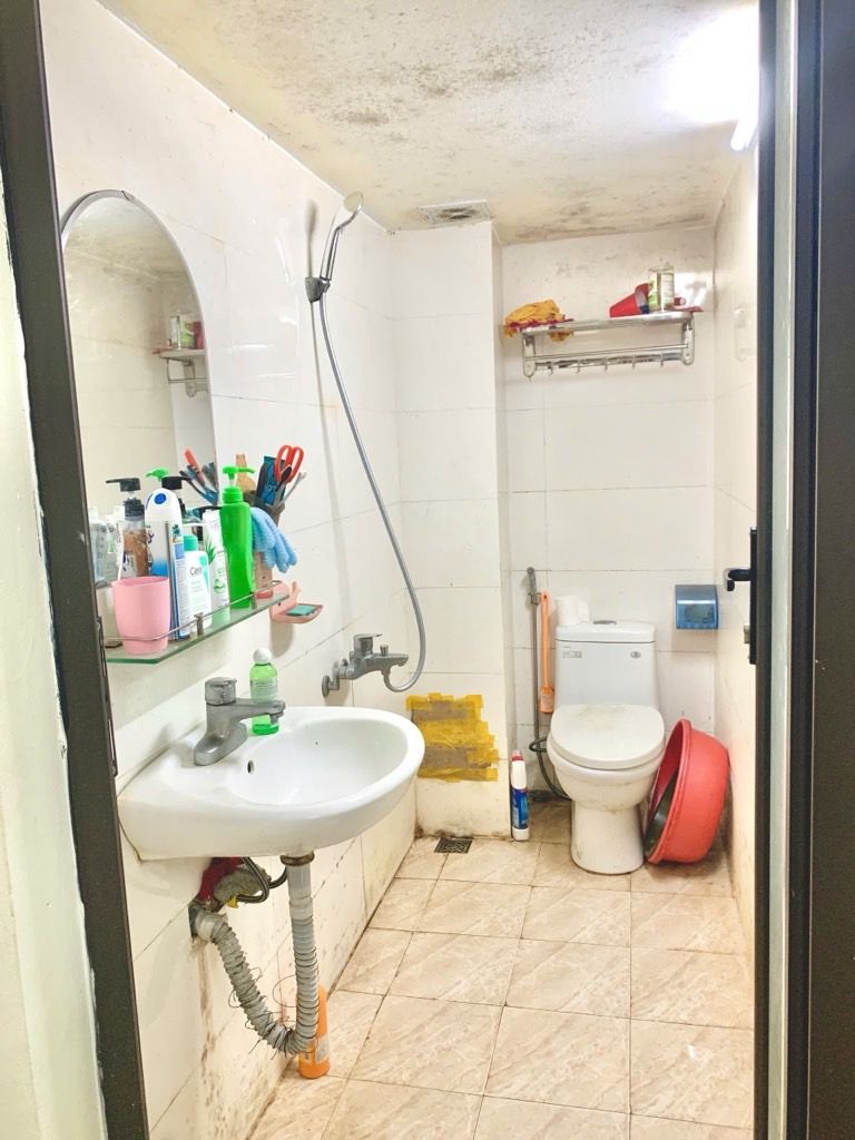 Bán nhà Vũ Hữu - diện tích 21m2 5 tầng - Lô góc, gần ô tô - giá 4,7 tỷ