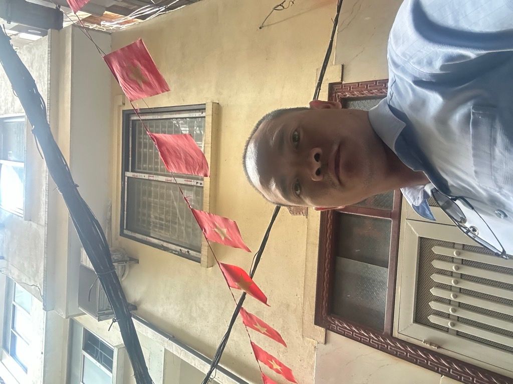 Bán nhà Vũ Hữu - diện tích 21m2 5 tầng - Lô góc, gần ô tô - giá 4,7 tỷ