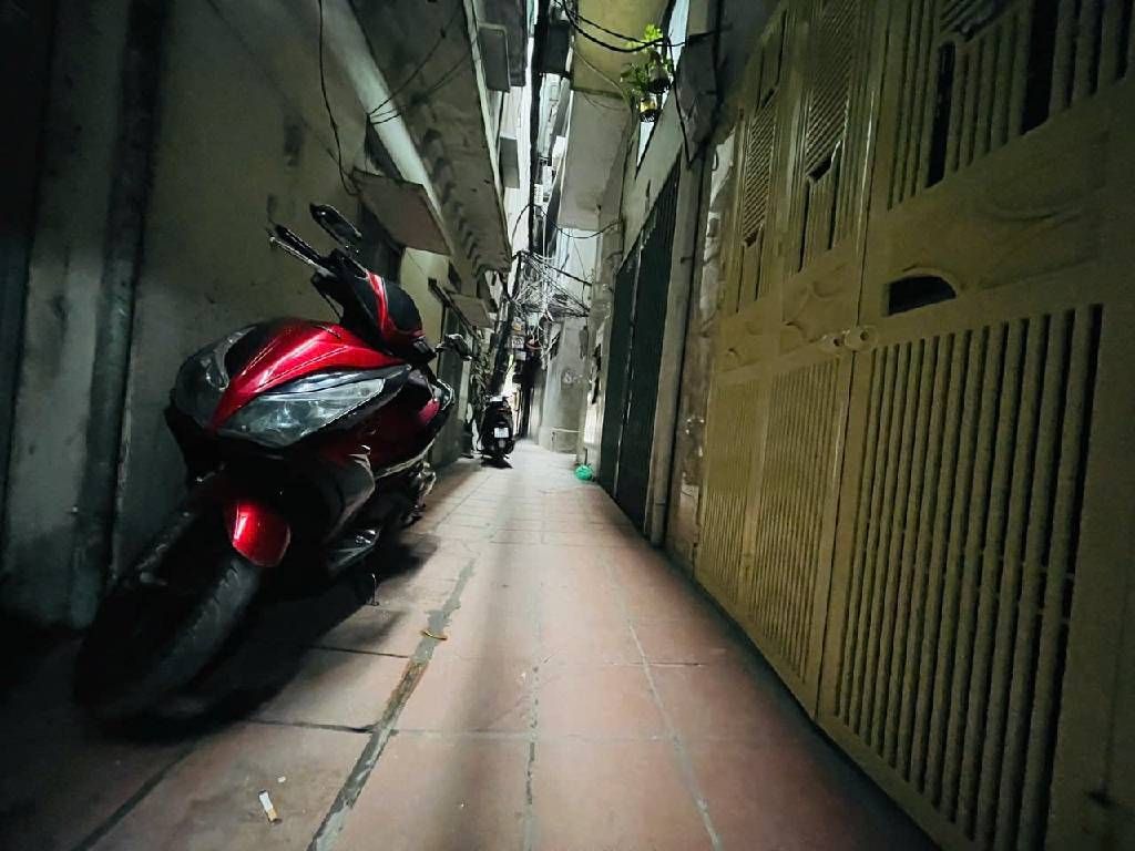 Bán nhà Tôn Đức Thắng - diện tích 10,9m2 5 tầng - Lô góc - giá 7 tỷ