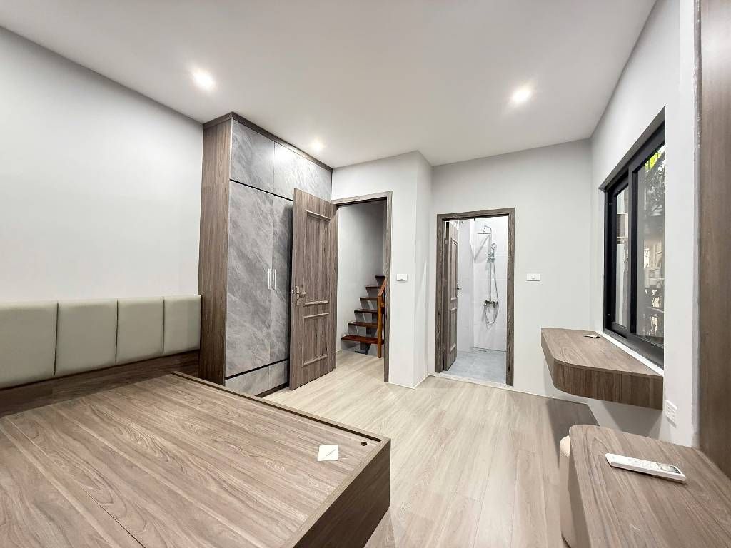 Bán nhà Tôn Đức Thắng - diện tích 10,9m2 5 tầng - Lô góc - giá 7 tỷ