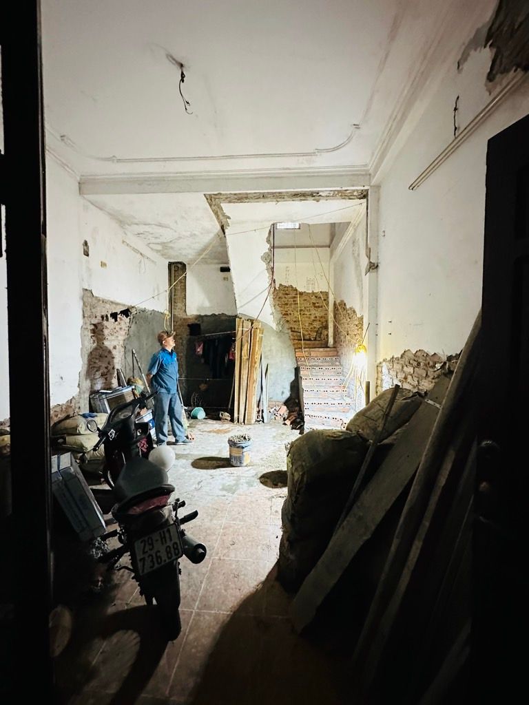 Bán nhà Trần Khát Chân - diện tích 25,7m2 5 tầng - Nhà đẹp full nội thất - giá 8,1 tỷ