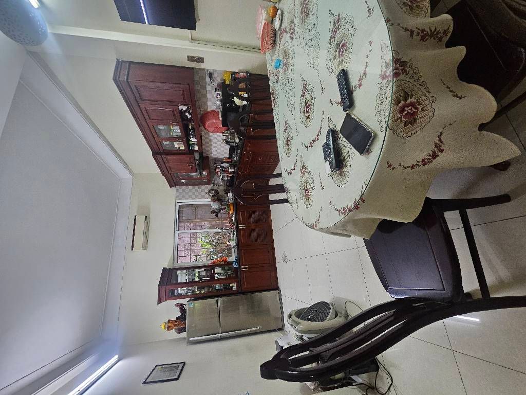 Bán nhà Đường Hoàng Mai - diện tích 54m2 4 tầng - ô tô nhỏ ra vào thoải mái - giá 18,2 tỷ