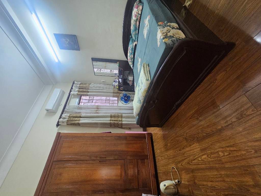 Bán nhà Đường Hoàng Mai - diện tích 54m2 4 tầng - ô tô nhỏ ra vào thoải mái - giá 18,2 tỷ